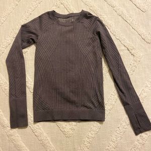 LULULEMON PULLOVER